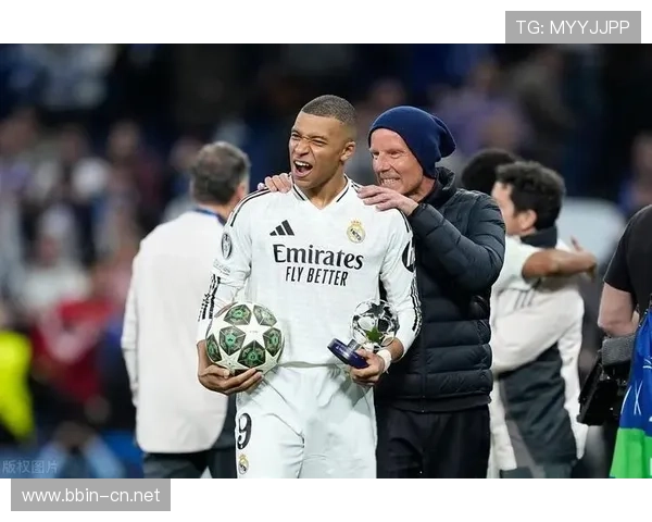 弗兰加西亚:姆巴佩将成为关键 我们要稳步推进以达成目标 弗兰加西亚:姆巴佩将成为关键 我们要稳步推进以达成目标