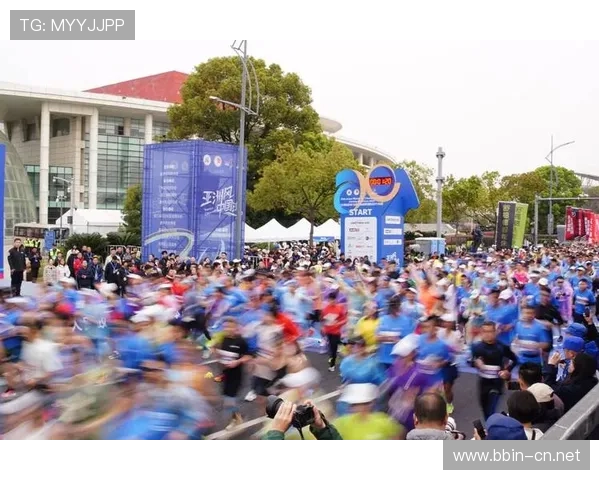 第20届亚洲马拉松锦标赛中国选手陈天宇勇夺男子组亚军佳绩亮相