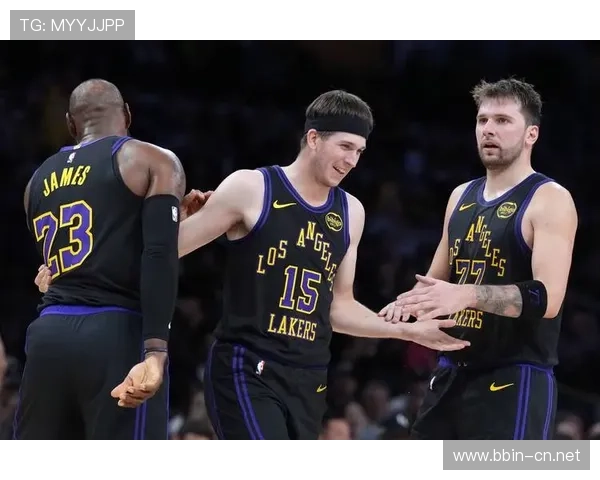 联盟顶级防守詹姆斯东契奇米切尔等联手助力雷霆场均失分下降10分 联盟顶级防守詹姆斯东契奇米切尔等联手助力雷霆场均失分下降10分