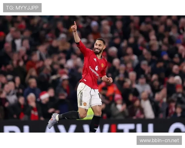 英超领跑曼联三月赛程全靠B费火热发挥包揽全部进球关键表现突出