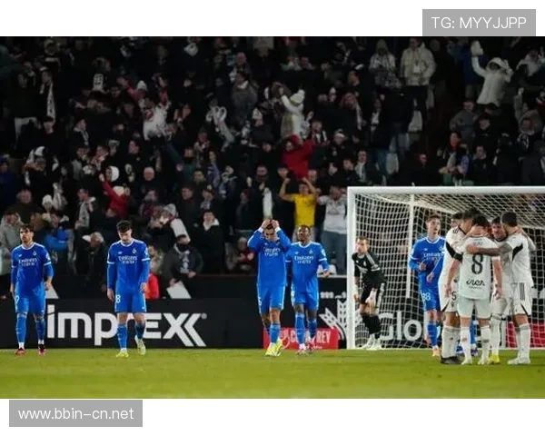 阿斯曝哈维阿隆索首训仅五名一线队加劳尔阿森西奥到场阵容冷清